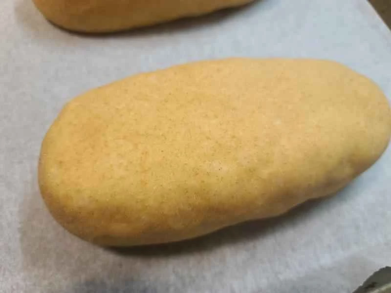 How to make pure milk hand-torn toast: Step 1