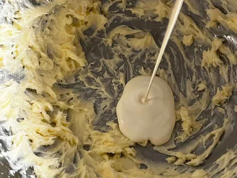 How to make pure milk hand-torn toast: Step 1