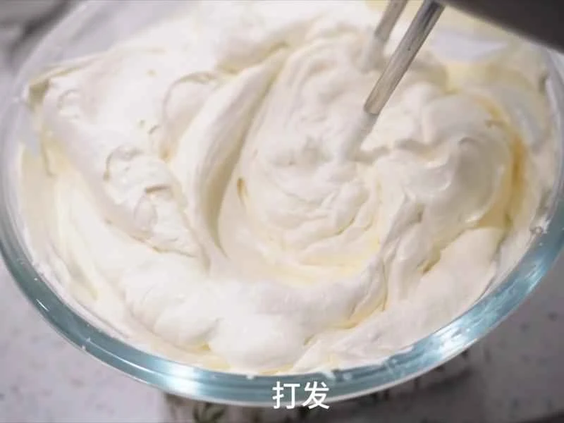 How to make pure milk hand-torn toast: Step 1