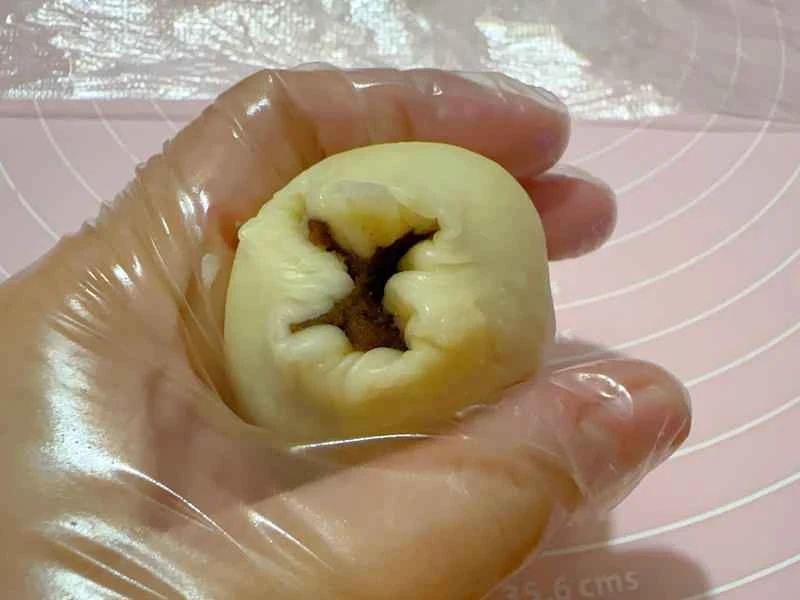 How to make pure milk hand-torn toast: Step 1