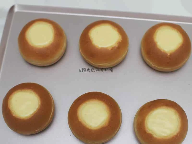 How to make pure milk hand-torn toast: Step 1