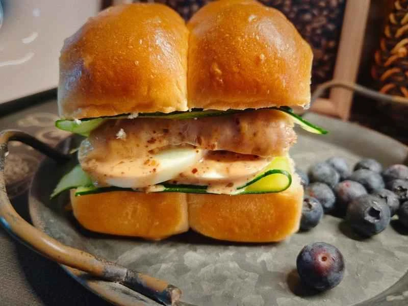 How to make pure milk hand-torn toast: Step 1