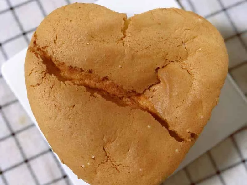 How to make pure milk hand-torn toast: Step 1