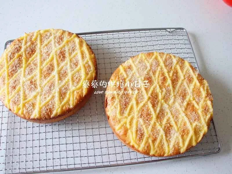 How to make pure milk hand-torn toast: Step 1