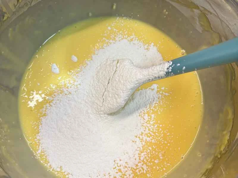 How to make pure milk hand-torn toast: Step 1