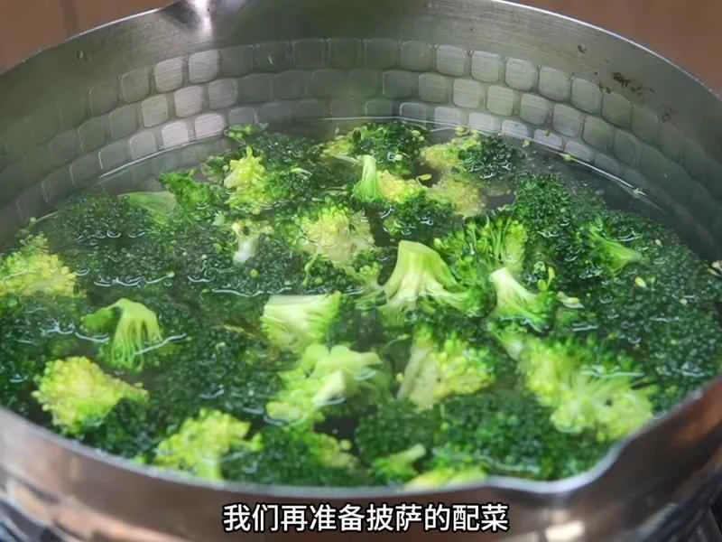 How to make pure milk hand-torn toast: Step 1