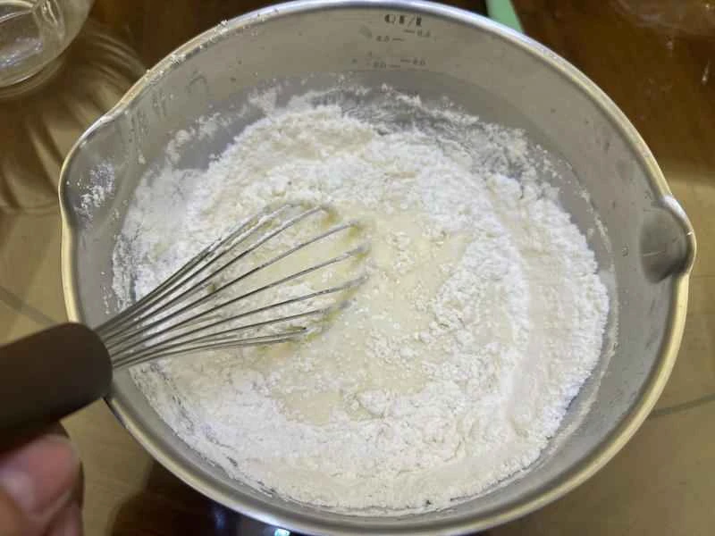 How to make pure milk hand-torn toast: Step 1