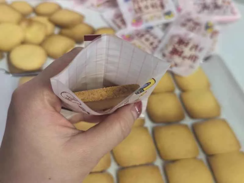 How to make pure milk hand-torn toast: Step 1