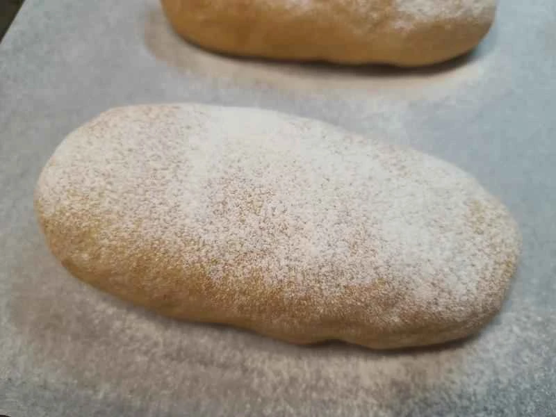 How to make pure milk hand-torn toast: Step 1