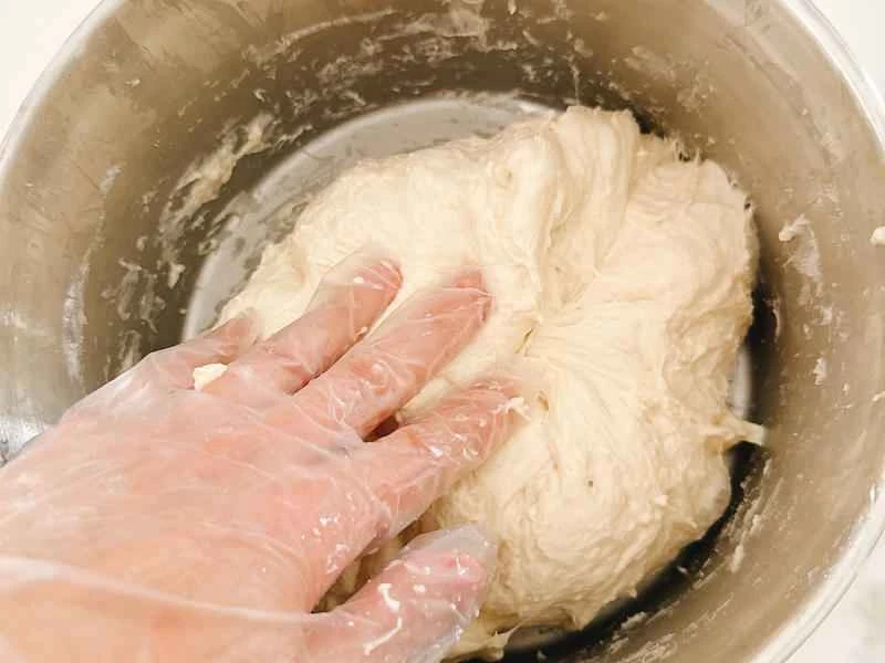 How to make pure milk hand-torn toast: Step 1