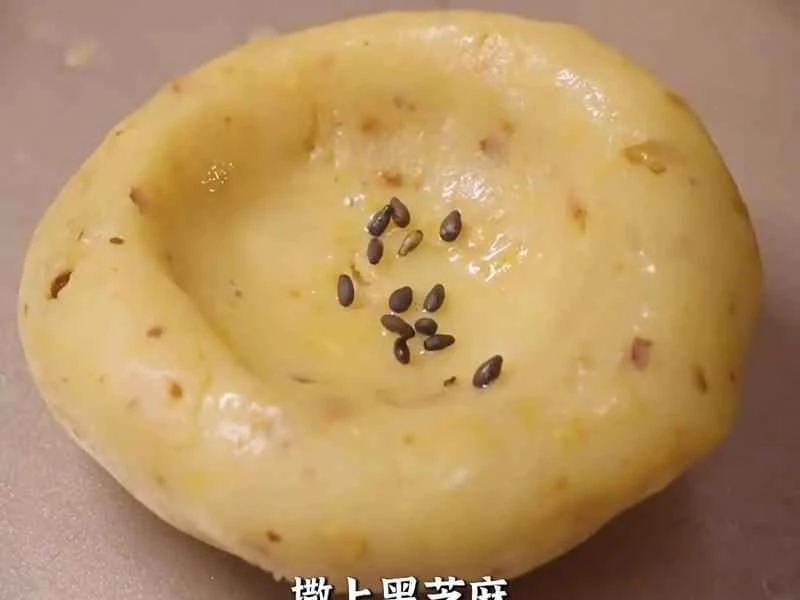 How to make pure milk hand-torn toast: Step 1