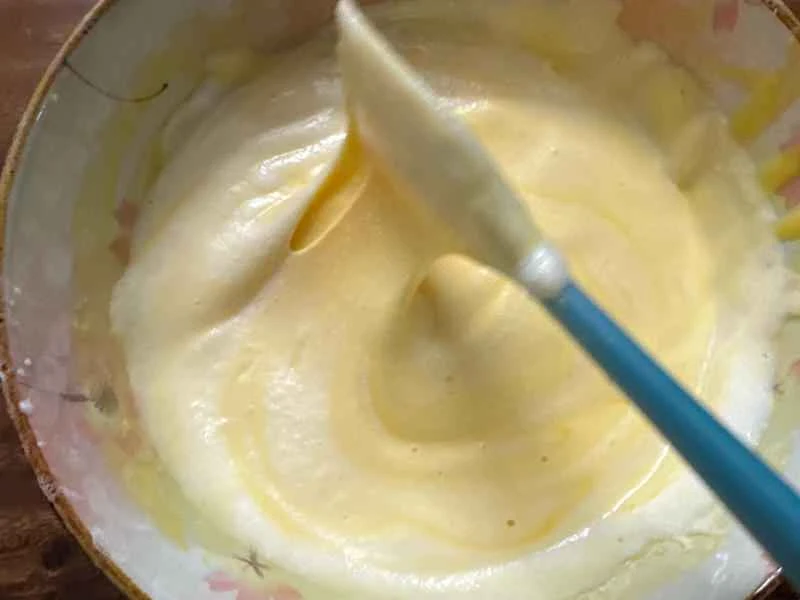 How to make pure milk hand-torn toast: Step 1