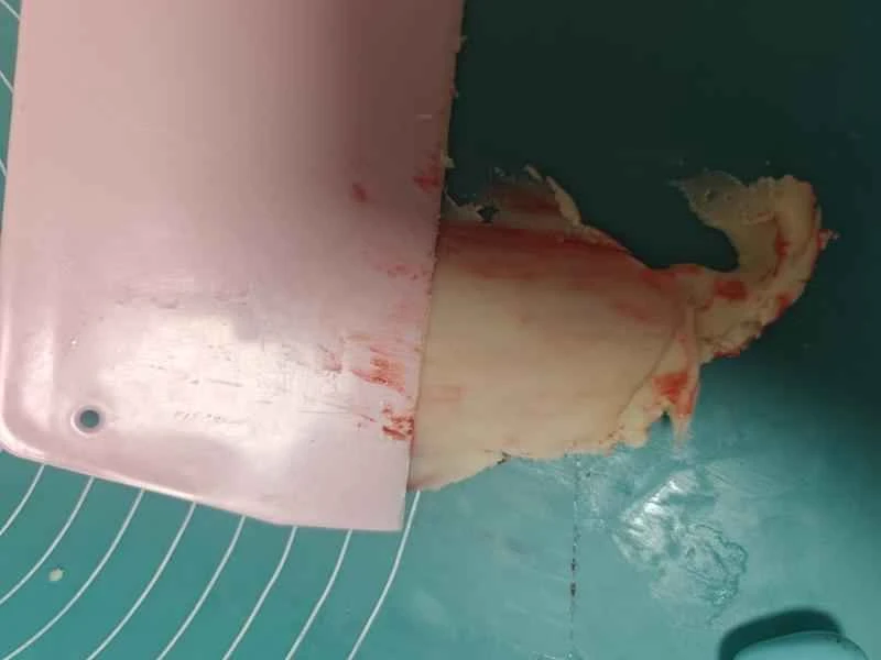 How to make pure milk hand-torn toast: Step 1