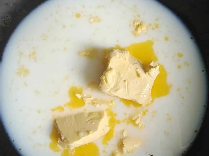 How to make pure milk hand-torn toast: Step 1