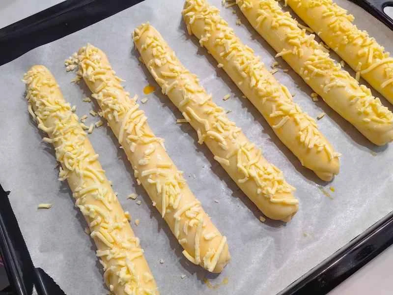 How to make pure milk hand-torn toast: Step 1