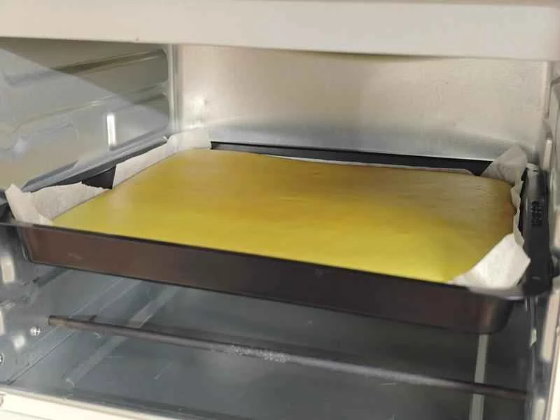 How to make pure milk hand-torn toast: Step 1