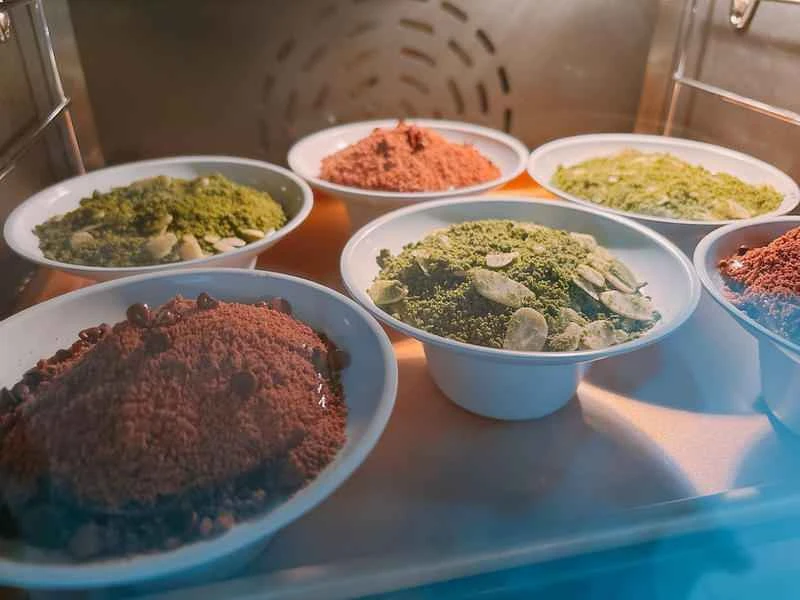 How to make pure milk hand-torn toast: Step 1