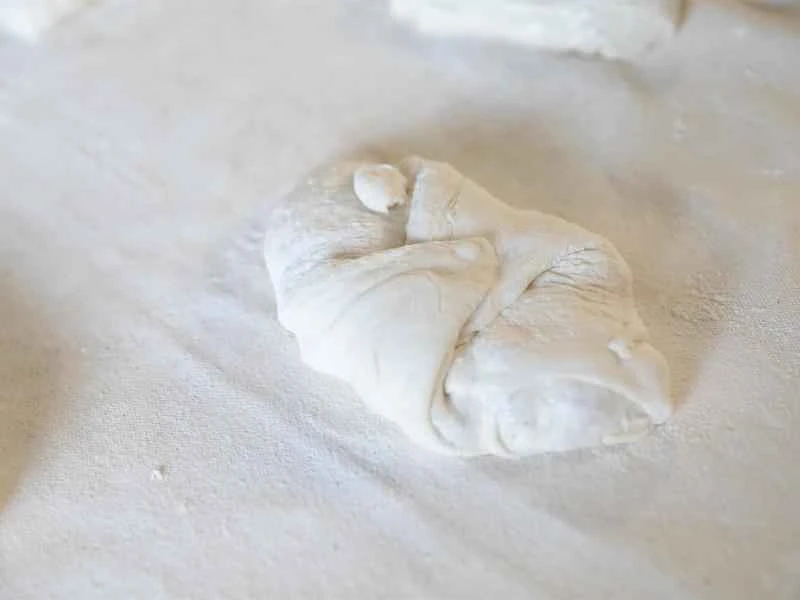 How to make pure milk hand-torn toast: Step 1