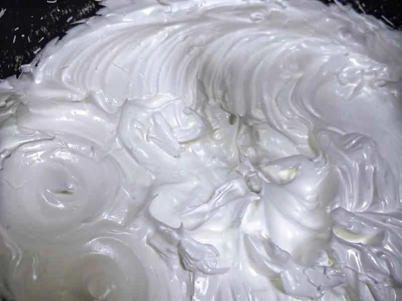 How to make pure milk hand-torn toast: Step 1