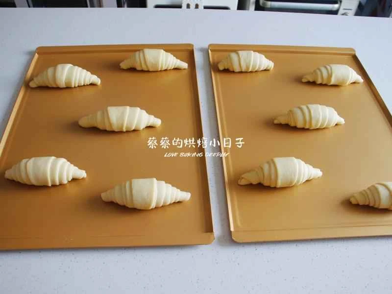 How to make pure milk hand-torn toast: Step 1