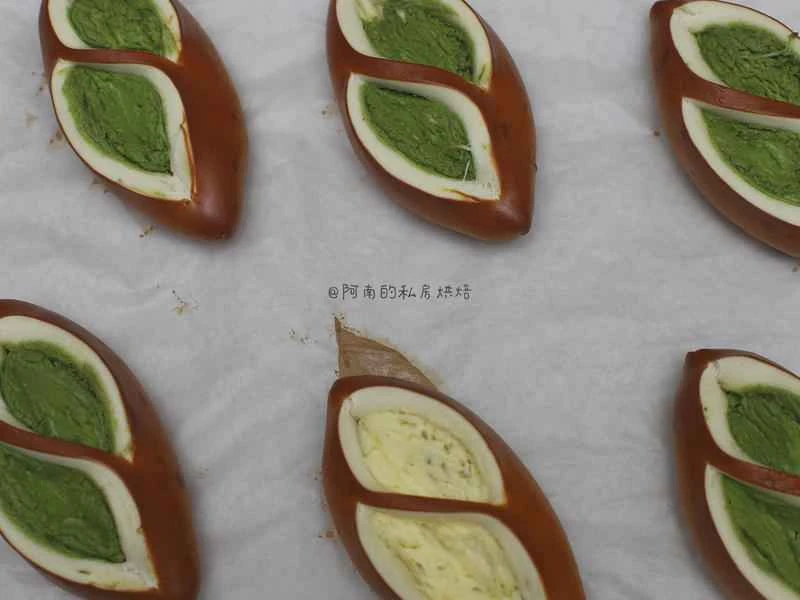 How to make pure milk hand-torn toast: Step 1