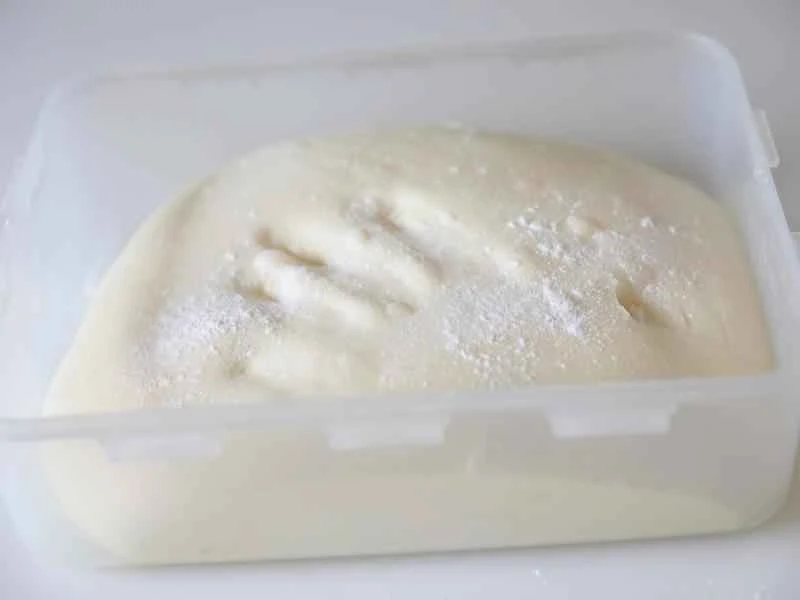 How to make pure milk hand-torn toast: Step 1