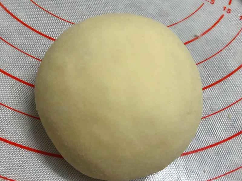 How to make pure milk hand-torn toast: Step 1