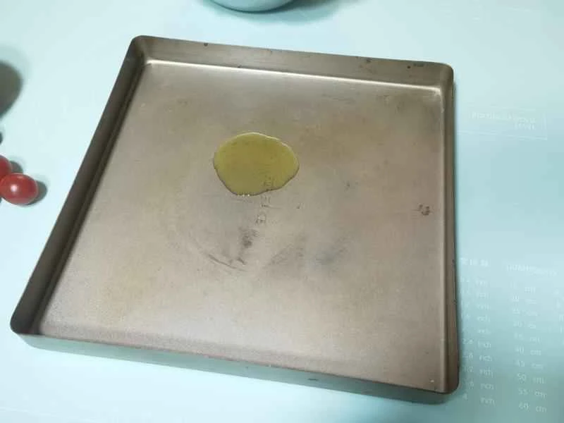 How to make pure milk hand-torn toast: Step 1