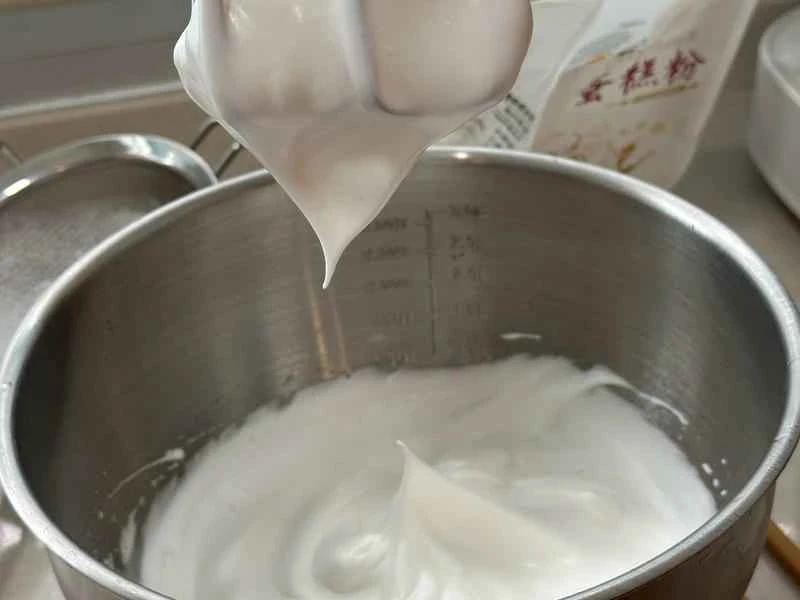 How to make pure milk hand-torn toast: Step 1