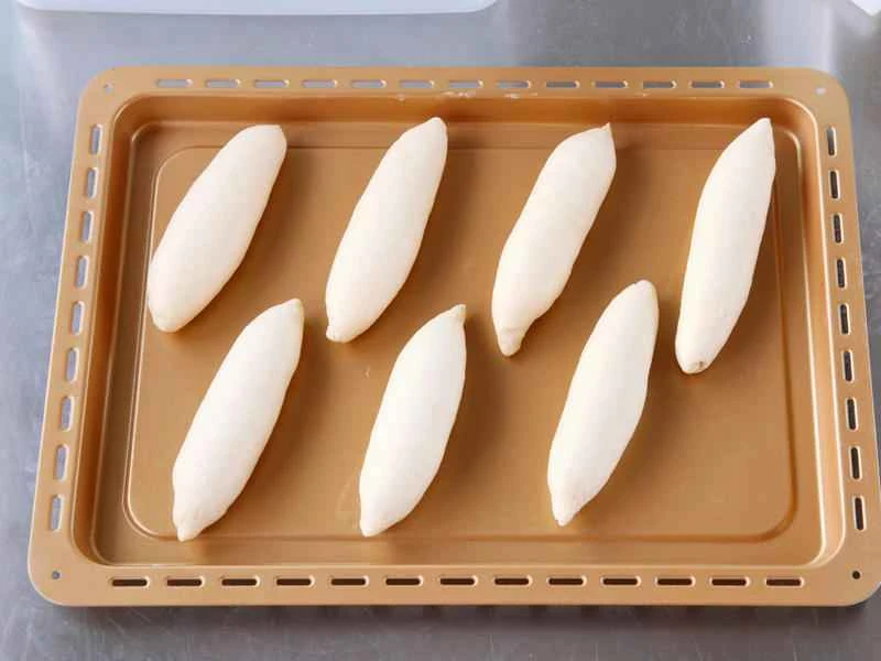 How to make pure milk hand-torn toast: Step 1