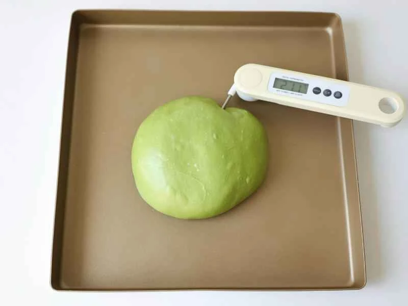 How to make pure milk hand-torn toast: Step 1