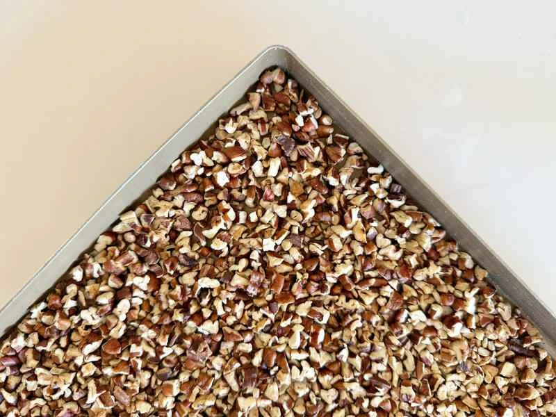 How to make pure milk hand-torn toast: Step 1