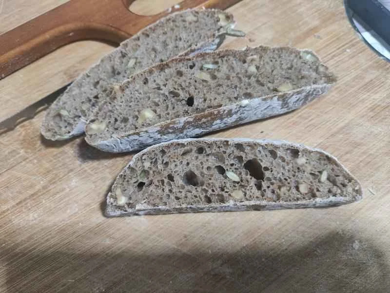 How to make pure milk hand-torn toast: Step 1