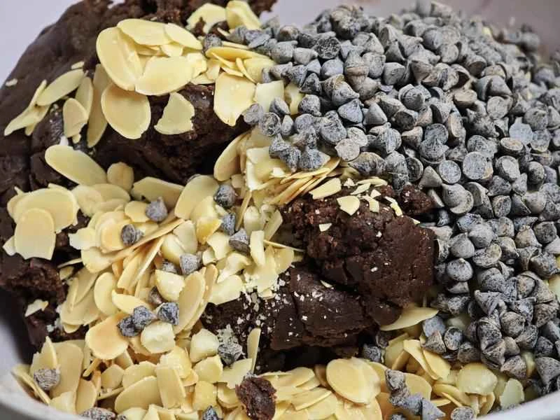 How to make pure milk hand-torn toast: Step 1