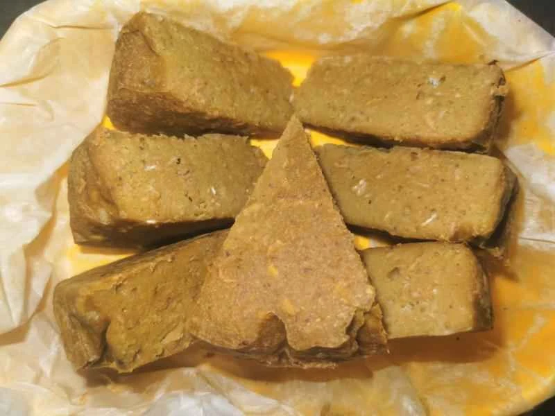 How to make pure milk hand-torn toast: Step 1