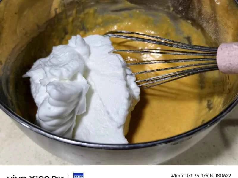 How to make pure milk hand-torn toast: Step 1