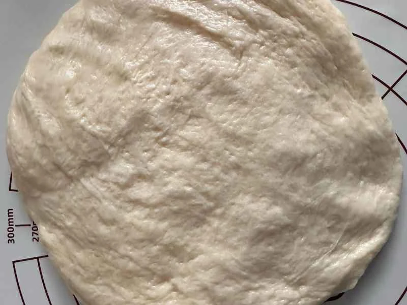 How to make pure milk hand-torn toast: Step 1