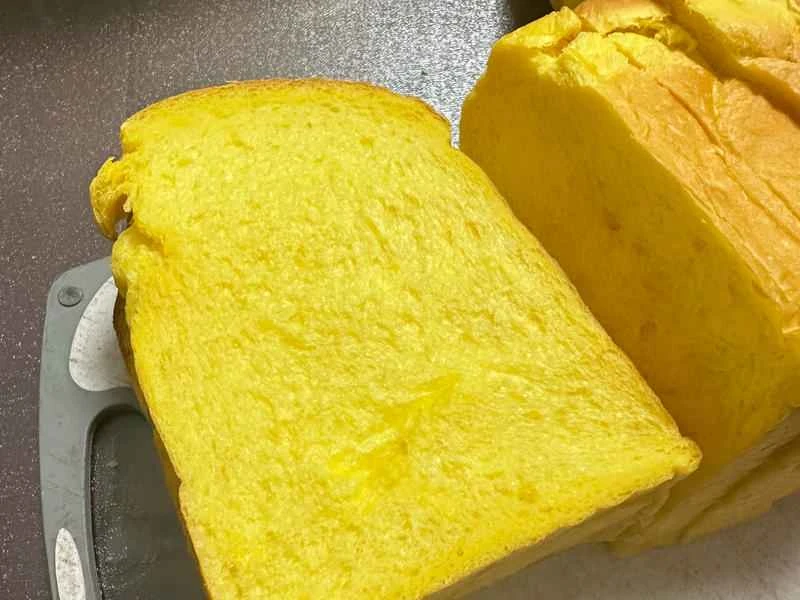 How to make pure milk hand-torn toast: Step 1