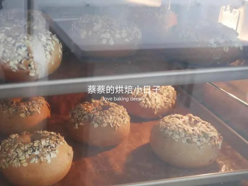 How to make pure milk hand-torn toast: Step 1