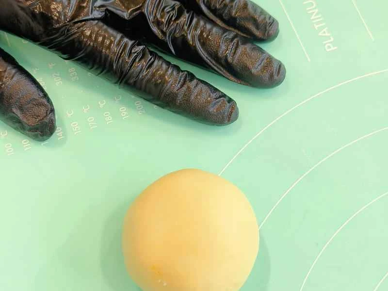 How to make pure milk hand-torn toast: Step 1