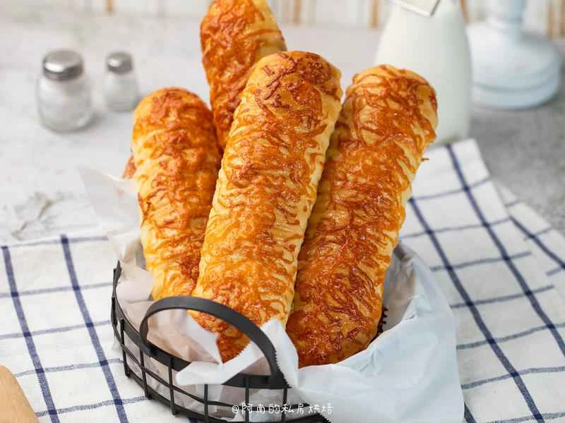 How to make pure milk hand-torn toast: Step 1