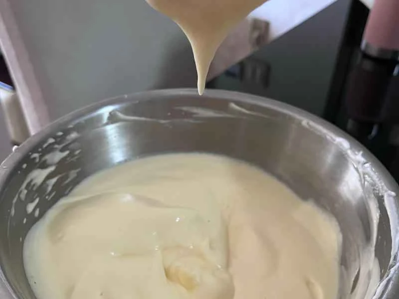 How to make pure milk hand-torn toast: Step 1