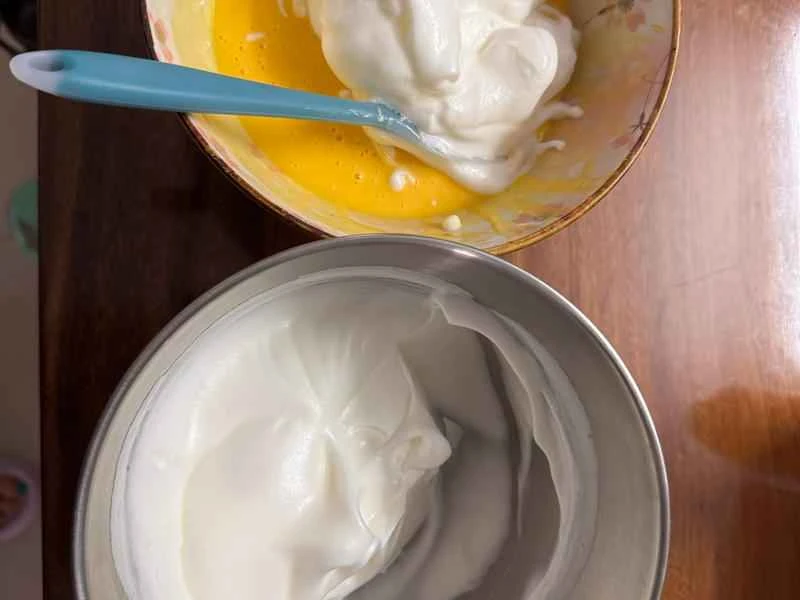 How to make pure milk hand-torn toast: Step 1