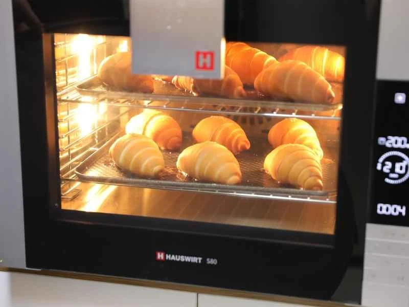 How to make pure milk hand-torn toast: Step 1