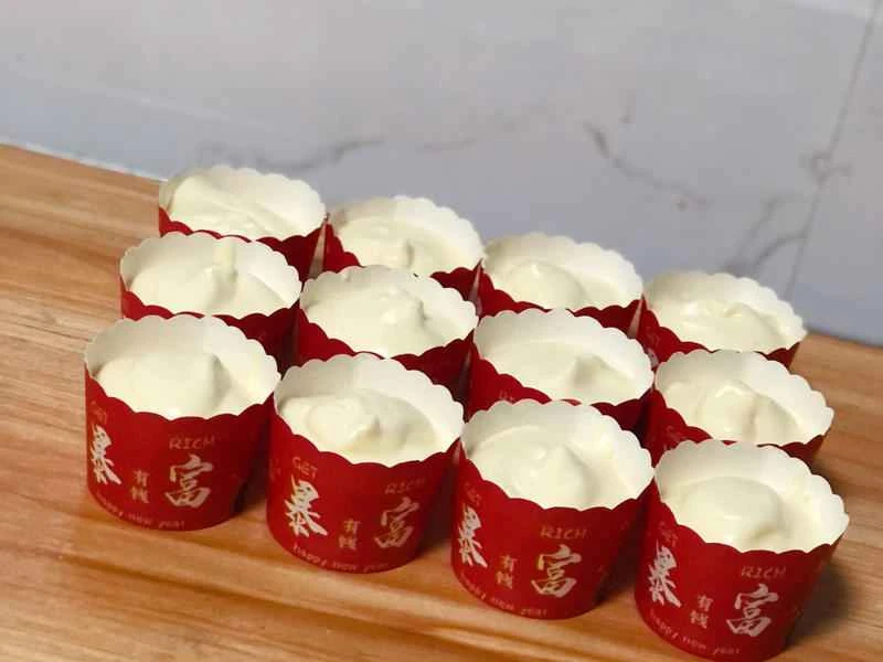 How to make pure milk hand-torn toast: Step 1