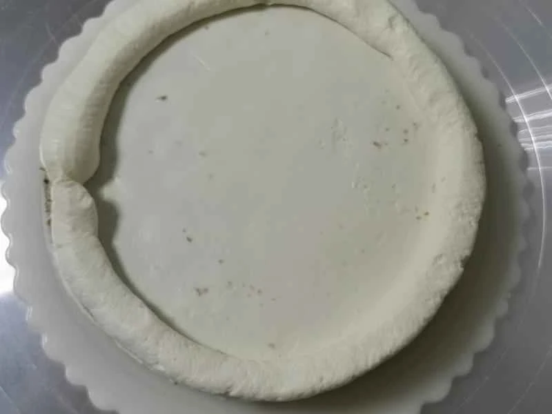 How to make pure milk hand-torn toast: Step 1