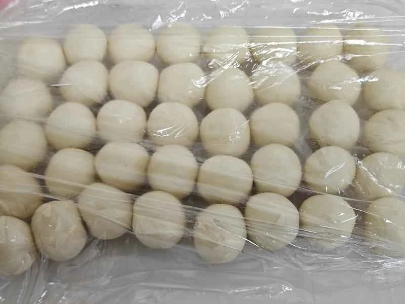 How to make pure milk hand-torn toast: Step 1