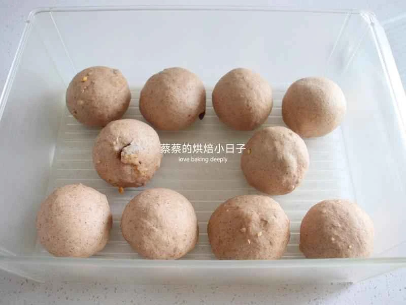 How to make pure milk hand-torn toast: Step 1