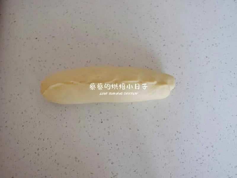 How to make pure milk hand-torn toast: Step 1