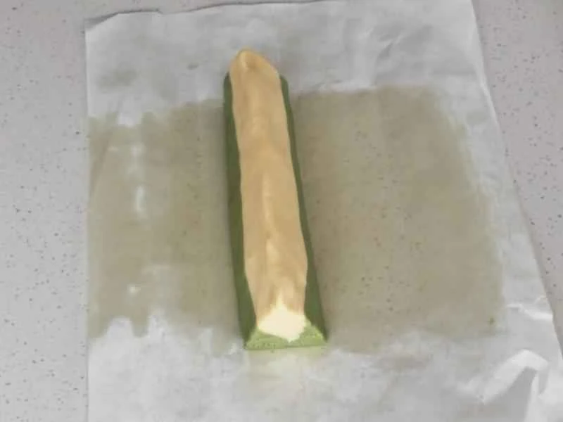 How to make pure milk hand-torn toast: Step 1